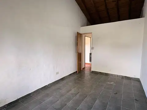 Venta de casa 2 ambientes en Bella Vista