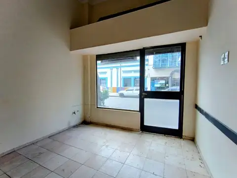 VENTA DE LOCAL EN ALMAGRO