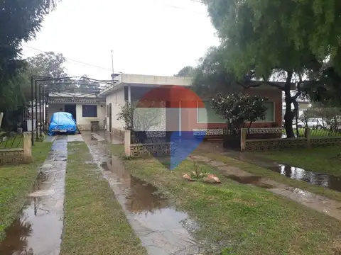 VENTA CASA GRAN TERRENO ESQUINA, ATLÁNTIDA