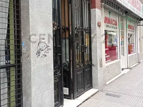 Luis Saenz Peña 400, Piso 0