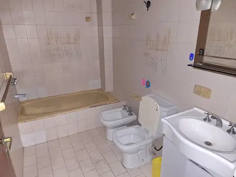Departamento 4 ambientes con 1 baño