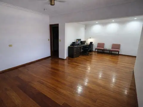 Casa en Venta en Quilmes Oeste, USD 195.000