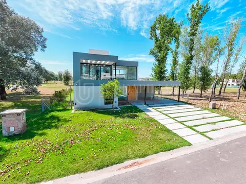 Casa en Venta en Manuel Alberti, USD 530.000