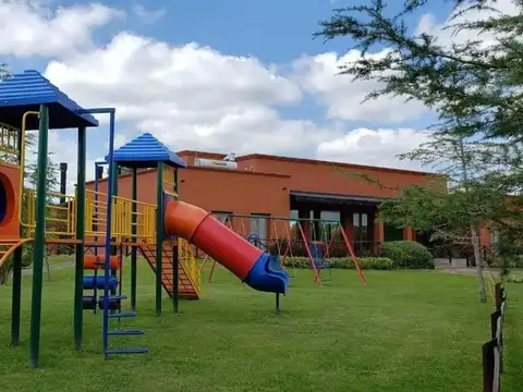 Terreno en Venta de 2144,0 m2