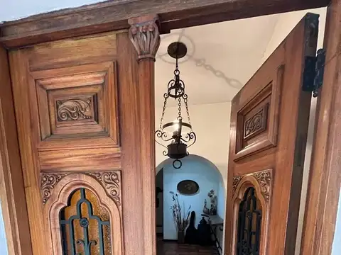 Casa 4 ambientes con 4 baños