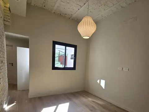 VENDE EXCLUSIVO PH 3 AMBIENTES AL FRENTE, PATIO, TERRAZA, QU