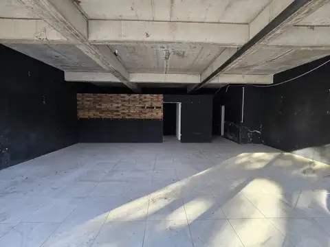 Local en Venta en Avellaneda, USD 74.000