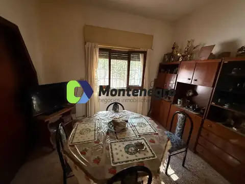 Casa en Venta con 1 cochera