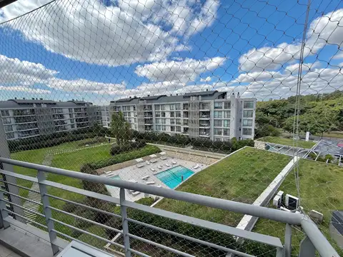 Venta departamento 3 ambientes con cochera en Árboris la Horqueta