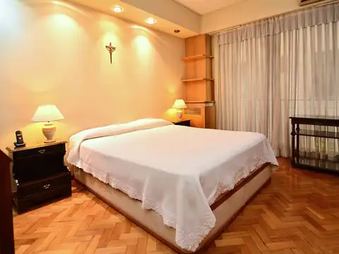 Departamento en Alquiler con 1 cocheras