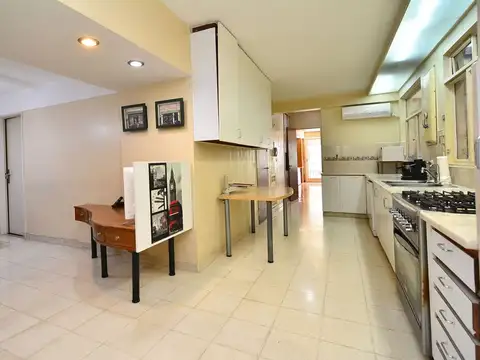 Departamento 5 ambientes con 2 baños