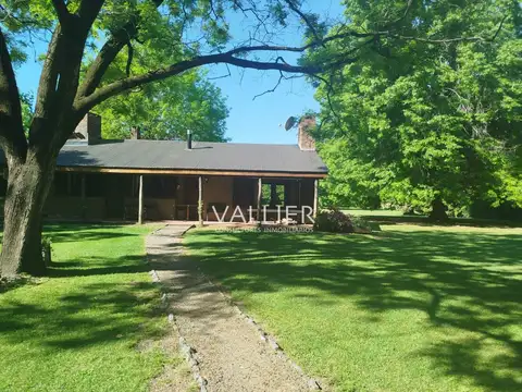 Casa 7 ambientes con 3 baños