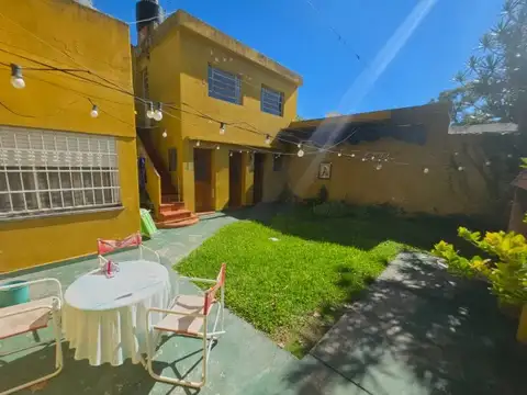 Casa en Venta en Alberdi, USD 190.000