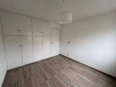 Departamento en Alquiler en Garin, $ 890.000