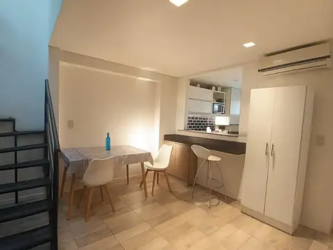 Depto Tipo Casa en Venta de 3 ambientes