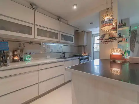 Depto Tipo Casa en Venta 37 años