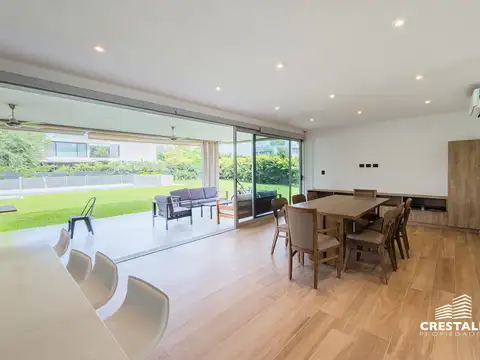 Casa en Venta al Este