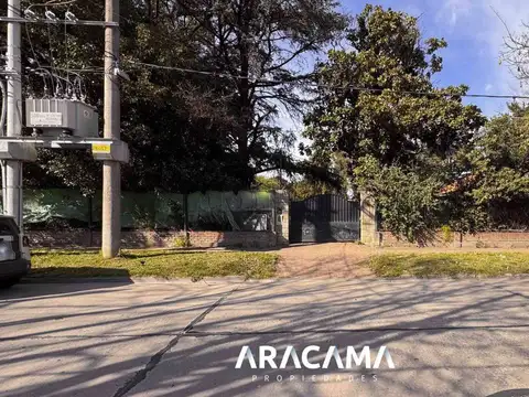 Casa en Venta en Monte Grande, USD 1.100.000