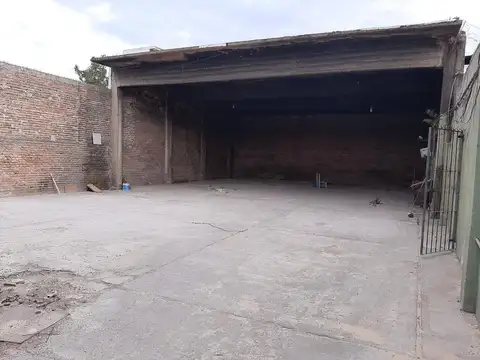Galpon en Venta 23  mts Frente