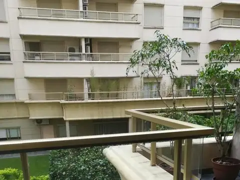 Olga Cossettini 1300, Piso 1