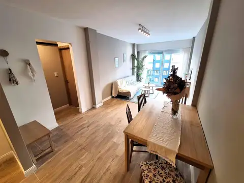 Avda. Colon     al 1800