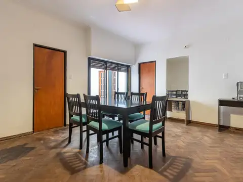 Departamento 5 ambientes con 2 baños