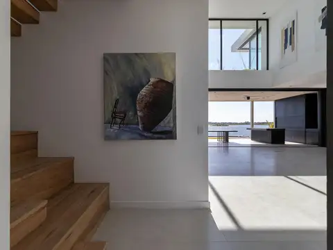 Casa 7 ambientes con 5 baños