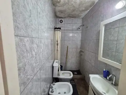 Depto Tipo Casa en Venta 56 años