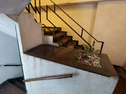 ALQUILER  Departamento 2 Amb Balcon  Ituzaingó