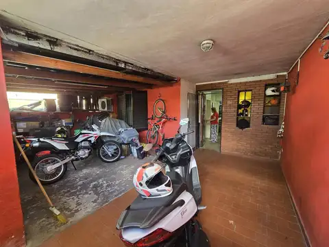 Depto Tipo Casa en Venta de 4 ambientes