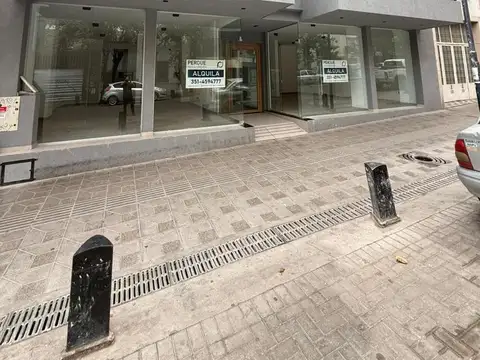 Local en Alquiler y venta Guemes