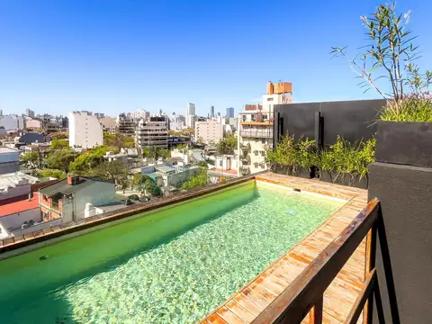 Venta Chacarita 3 ambientes con cochera, toilette en, 1 año de antigüedad. Opción amoblado