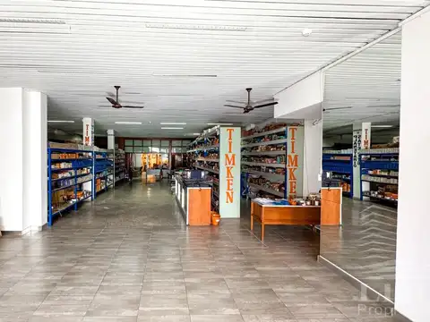 Local en Alquiler en Abasto, USD 2.500