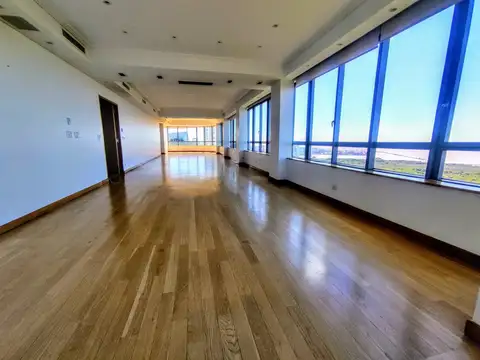 Departamento en Alquiler de 4 dormitorios