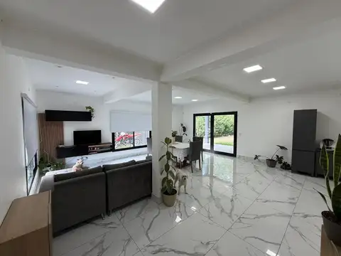 Casa en Venta en Ebenezer, USD 145.000