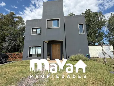 CASA EN VENTA - BARRIO EBENEZER