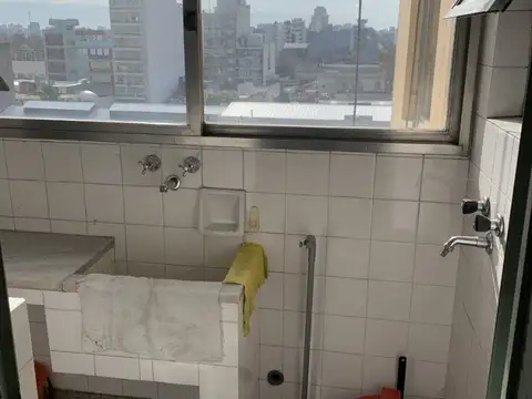 Departamento 4 ambientes con 3 baños