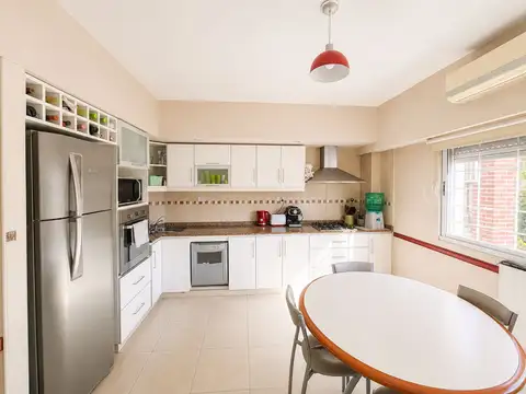 Casa en Venta en Barrio Guemes, USD 179.000