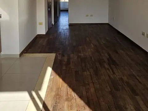Departamento en Alquiler en Abasto, $ 490.000
