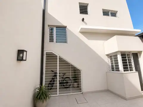 Casa en Venta al Este