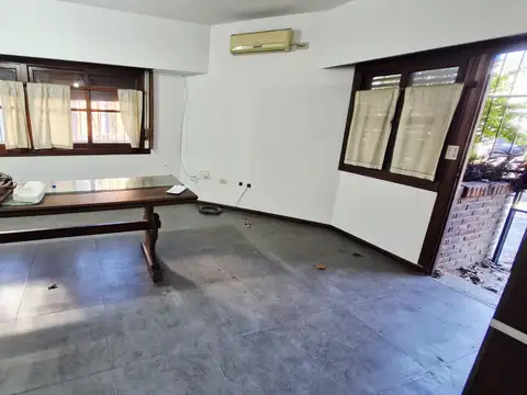 Casa en Venta en Parque Avellaneda, USD 210.000