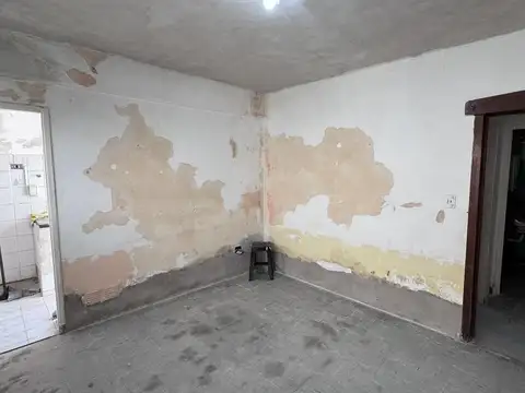 Depto Tipo Casa en Venta 60 años