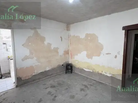 Depto Tipo Casa en Venta 60 años
