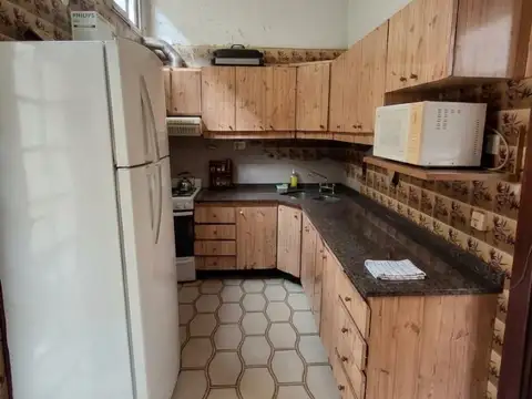 Depto Tipo Casa en Venta 50 años
