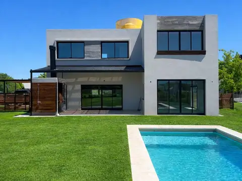 Casa en Venta al Noroeste