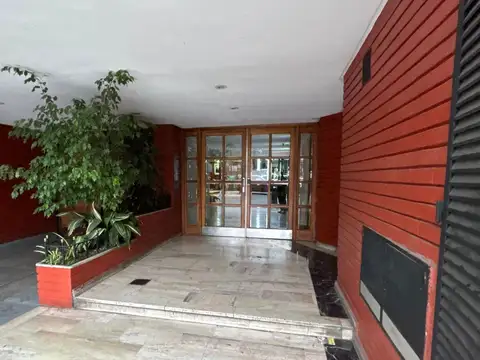 Avenida Juan Bautista Alberdi al 100
