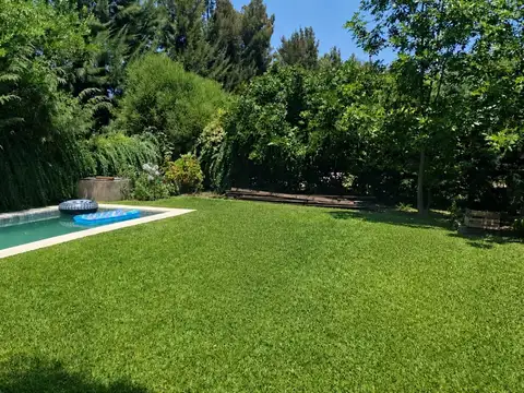 Casa 5 ambientes con 3 baños