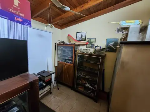 Depto Tipo Casa en Venta en Bernal Oeste, USD 55.000