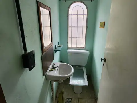 Depto Tipo Casa en Venta con 1 cocheras