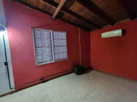 Depto Tipo Casa 4 ambientes con 1 baño